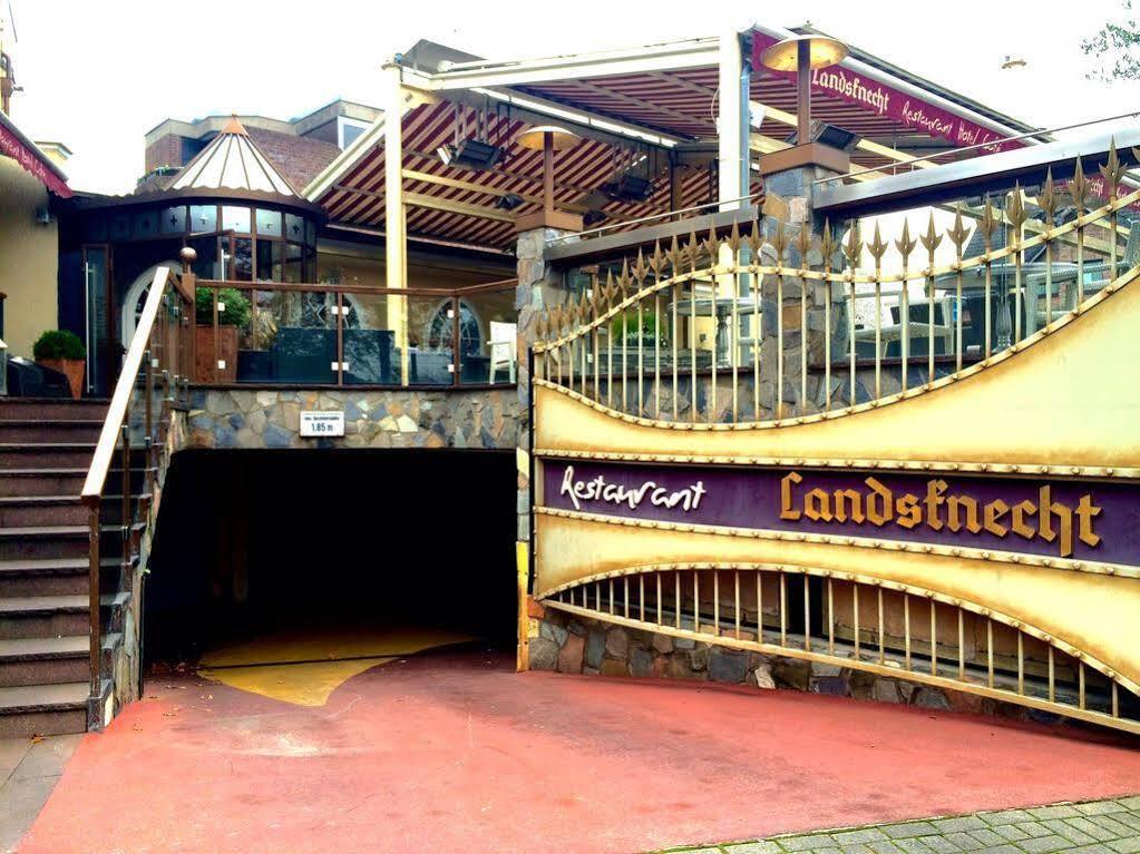 Wirtshaus & Landsknecht 3*